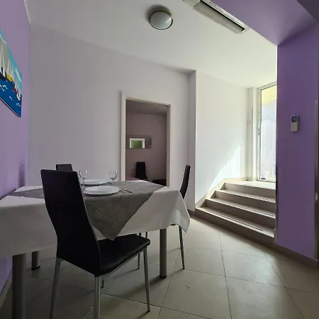 2127 Apartment Rabac